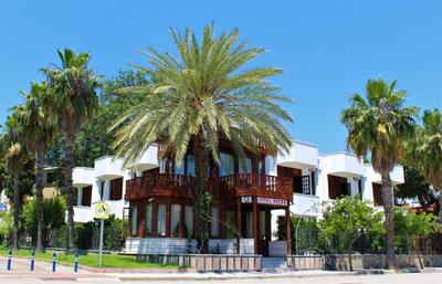Meşe Hotel