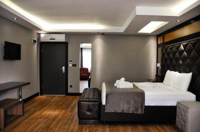 Eva Hotel