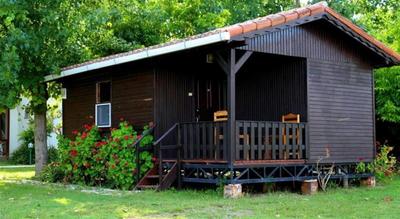Arkadaş Otel
