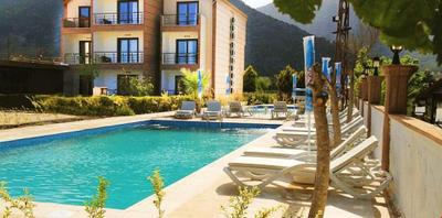 Demirci Hotel