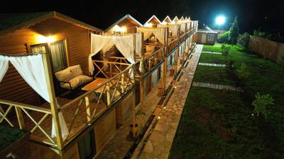 Fnm Luxury Bungalows & Restaurant