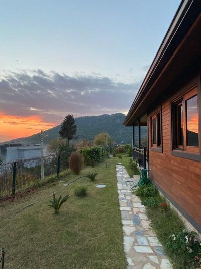 Karaöz Arsen Bungalov