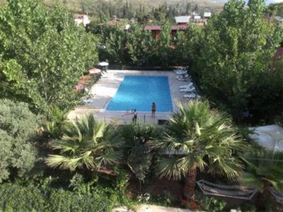 Olimpos Vadi Houses