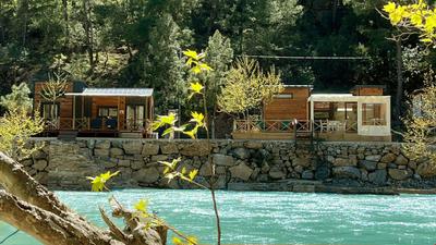 Canyon Tiny House Hotel