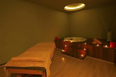 Diamond Beach Hotel & SPA