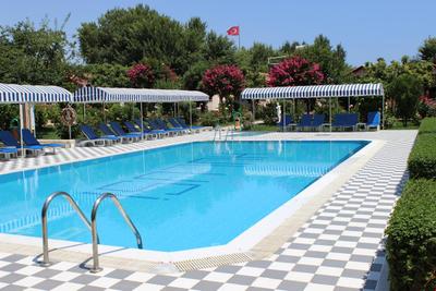 Hulusi Hotel