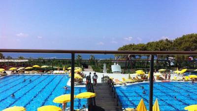 Laphetos Beach Resort & Spa