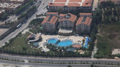 Side West Resort Hotel
