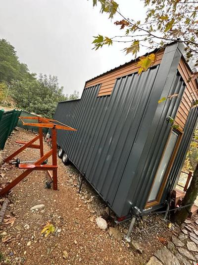 Tinycome Hotel