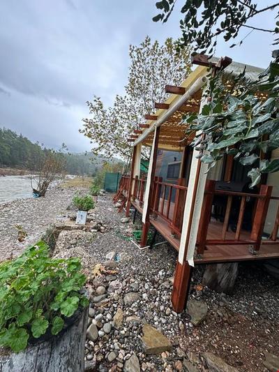 Tinycome Hotel