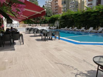 Lara Eyfel Hotel