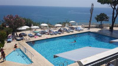 Lara Hotel (+13 Adult Only)