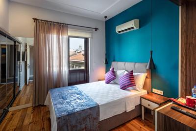 Mono Hotel