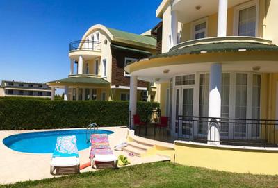 Villa Olive Rose