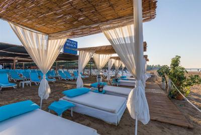 Helios Hotel Side