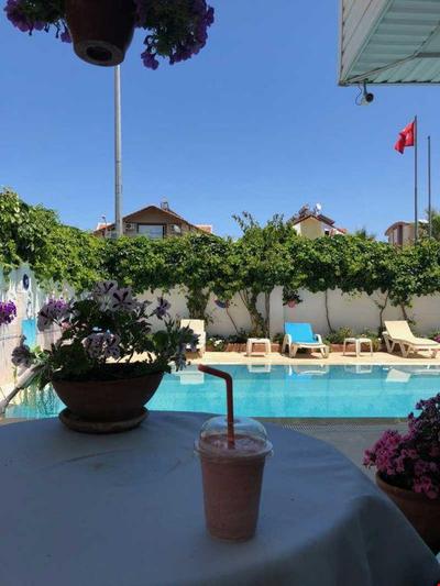 Nil Apart Hotel