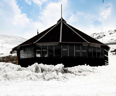 Çıldır Mavi Göl Restorant ve Bungalov Evleri