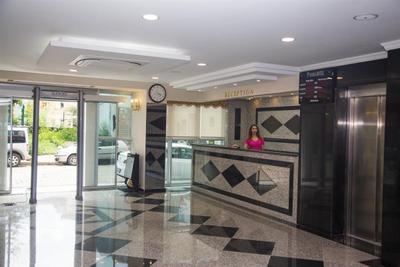 Nana Hotel