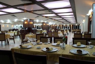 Sarp Otel
