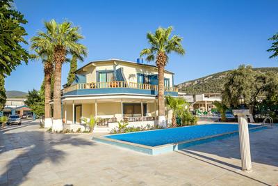 Dimora Boemo Hotel