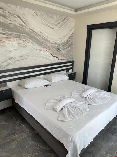Hotel 44