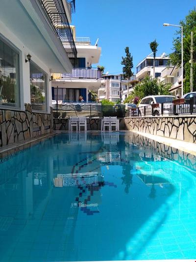 Karaca Otel