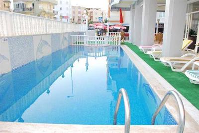 Butik Altinkum Hotel