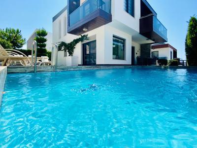 Luxury Villa Flamingo 7 Özel Havuzlu