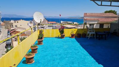 Ada Azure Pansiyon 1