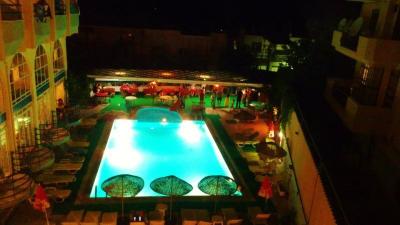 Hotel Albora