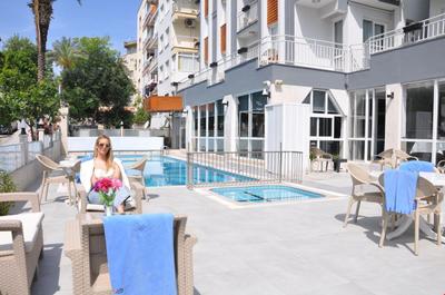 Livia Hotel
