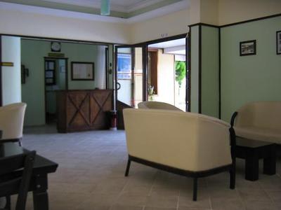 Oya Apart Hotel Kuşadası