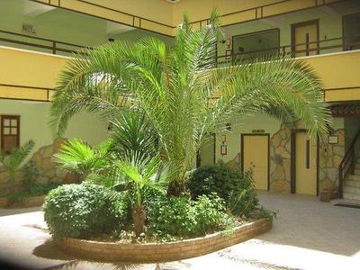 Oya Apart Hotel Kuşadası