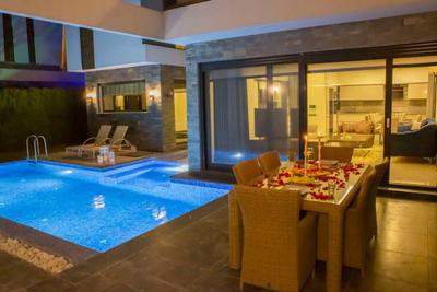 Luxury Villa Swan 3 Özel Havuzlu