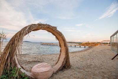 Anda Beach Bistro Rooms