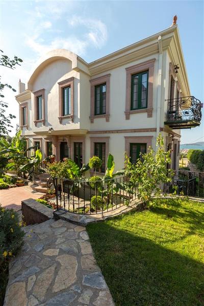 Cunda Esen Otel