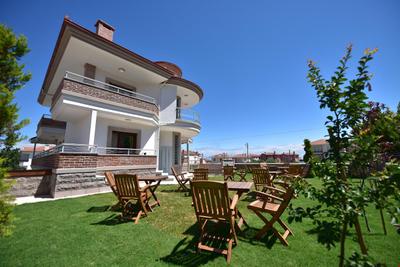 Cunda Rooms Otel