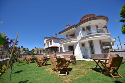 Cunda Rooms Otel