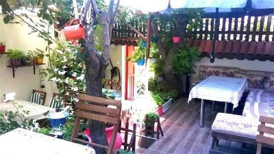 Antikhan Hotel