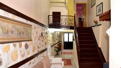 Antikhan Hotel