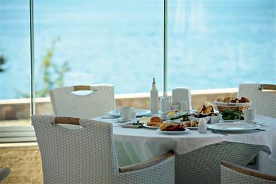Cunda Kıvrak Otel