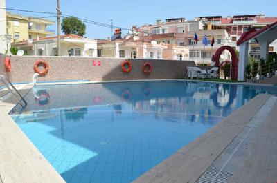 Lavinia Otel