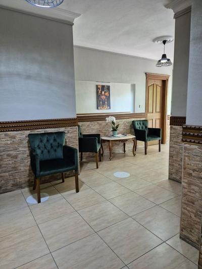 Pembe Köşk Otel Akçay