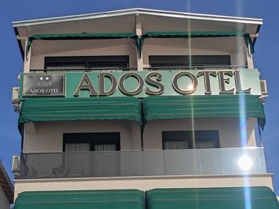 Ados Otel