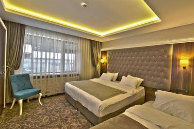 Lagoon Palace Spa & Activities