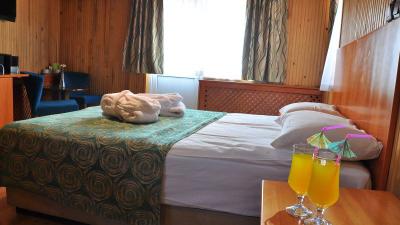 Ada Palas Hotel