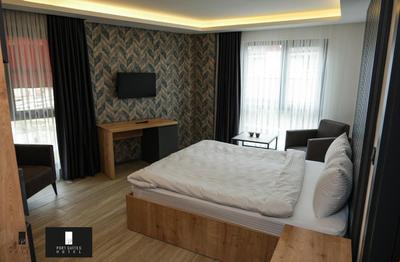Pars Suites Hotel