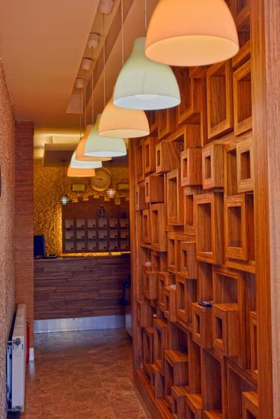 Elmas Hotel