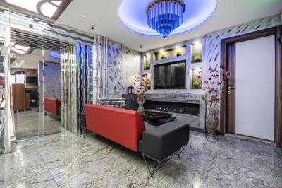 Hotel Enceladus