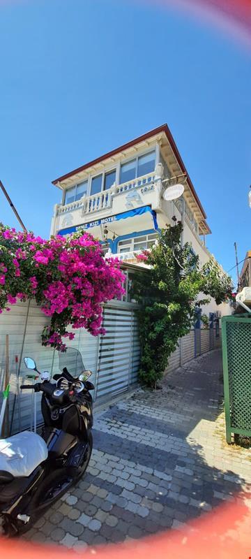 Deniz Kızı Motel Küçükkuyu